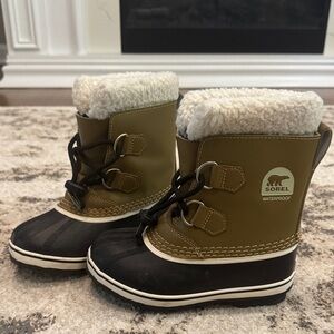 Sorel Kids' Tan and Black Winter Boots
